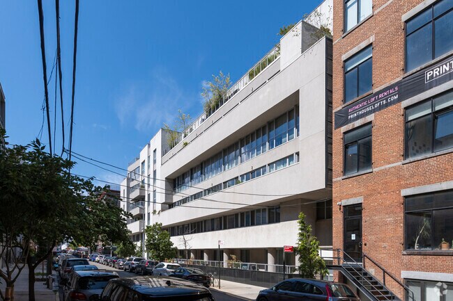 Building Photo - 125 N 10th St