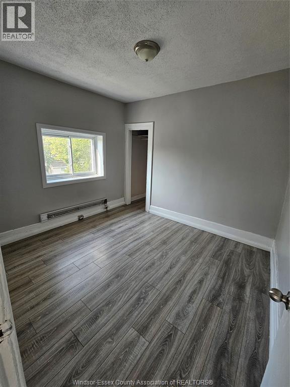 Building Photo - 900 Elsmere Ave