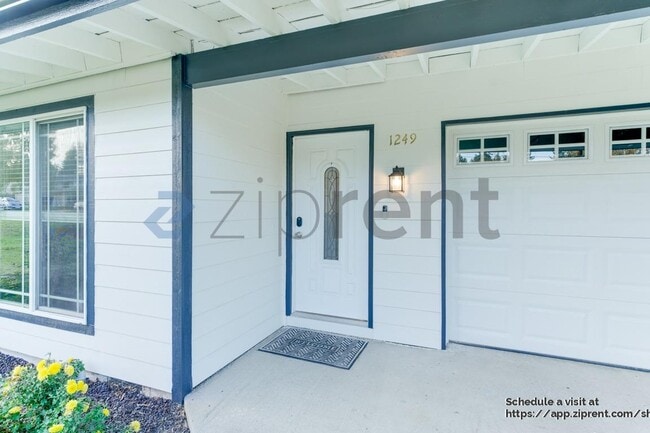 Building Photo - 1249 149th Pl SE