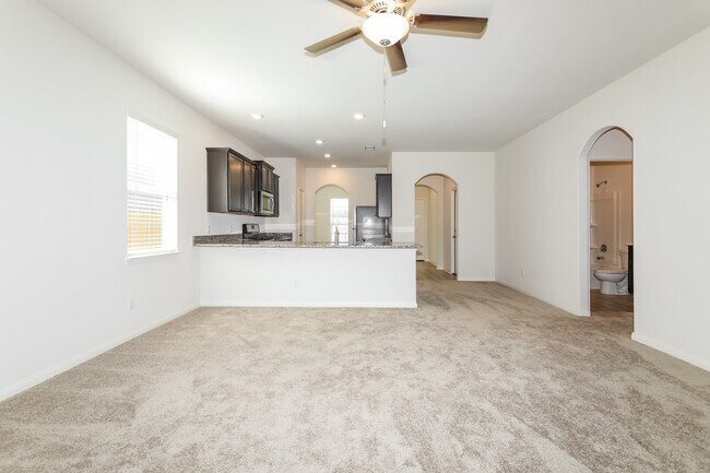 Foto del edificio - 26877 Steinbeck Dr