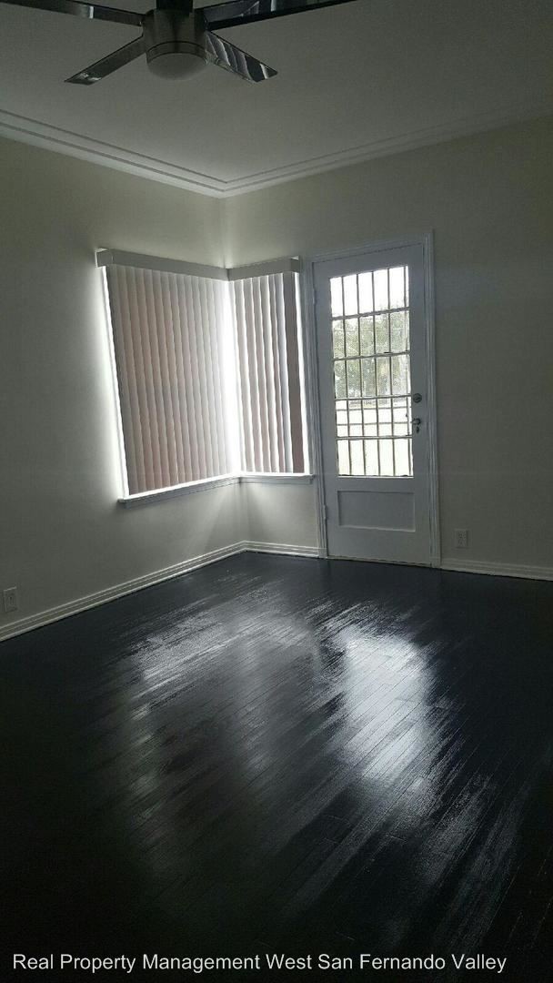 Foto del edificio - 1 br, 1 bath House - 590 N ROSSMORE AVE #2