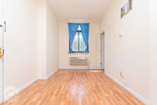 Building Photo - 1419 Bushwick Ave