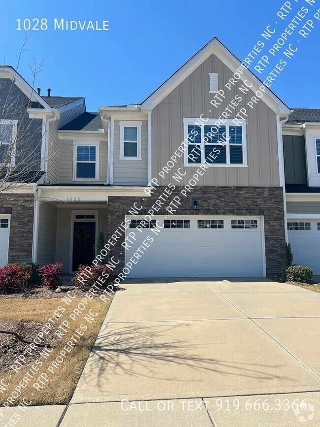 Town Hall North Apartments for Rent with a Garage Morrisville, NC 1