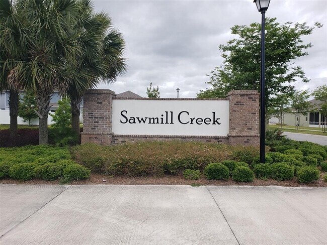 Building Photo - 128 Oakleaf Way