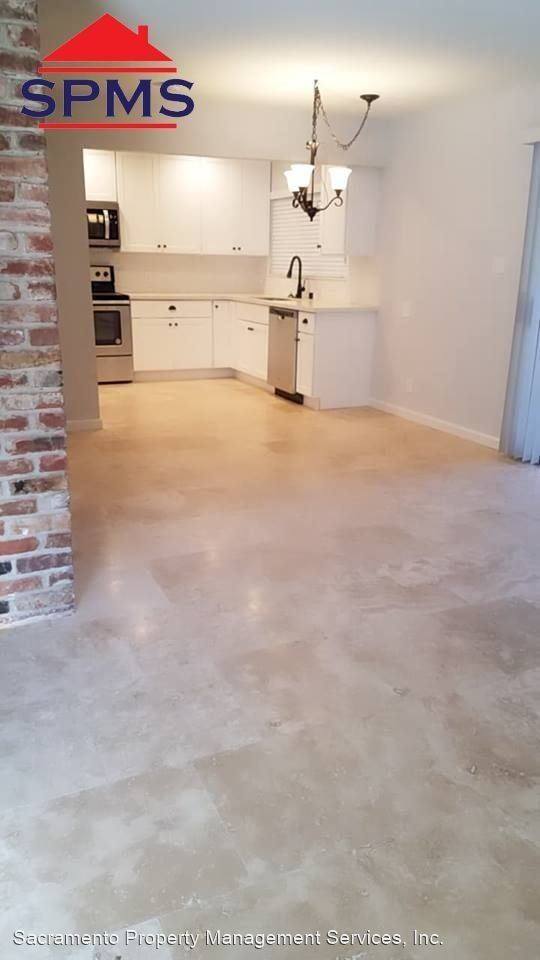 Building Photo - 3 br, 2 bath House - 907 Stern Circle