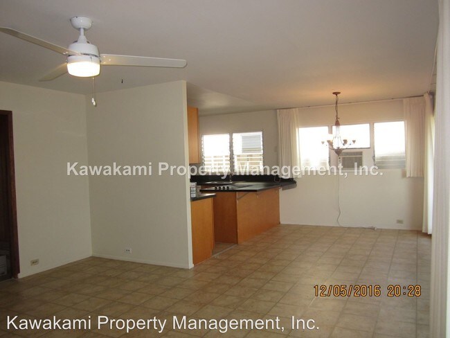 Building Photo - 6932 Kalanianaole Hwy
