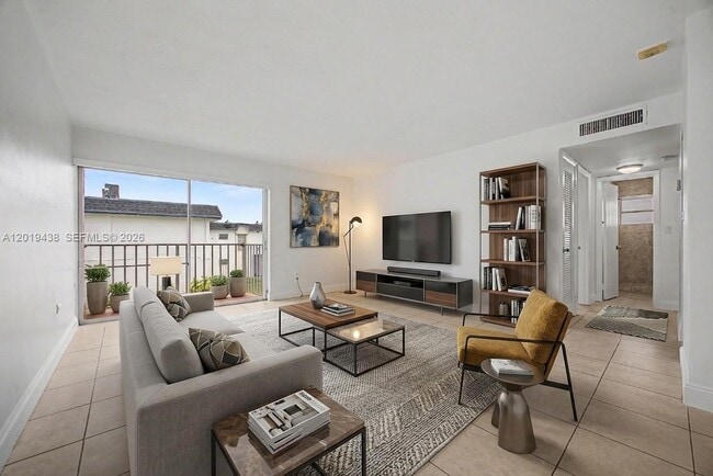 Foto del edificio - 7256 SW 94th Pl