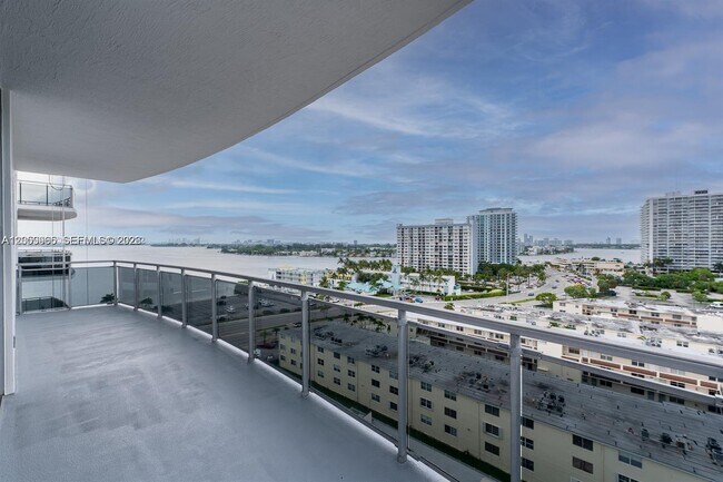 Building Photo - 7901 Hispanola Ave