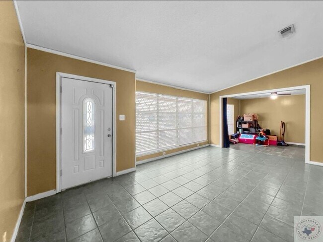 Foto del edificio - 3 Bedroom Single Family Home in Texarkana
