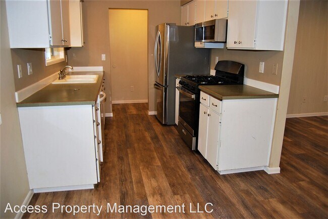 Building Photo - 3 br, 2 bath House - 413 E Oxford St