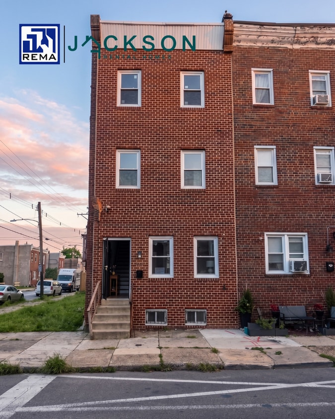 Photo - 2461 N 29th St,