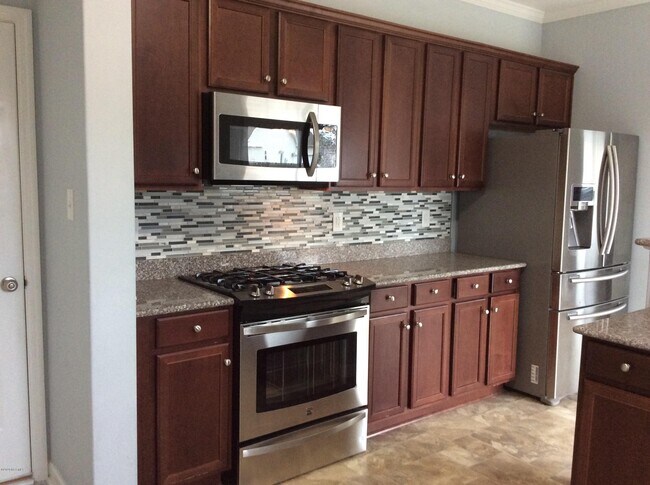 Foto del edificio - 3135 Drew Ave