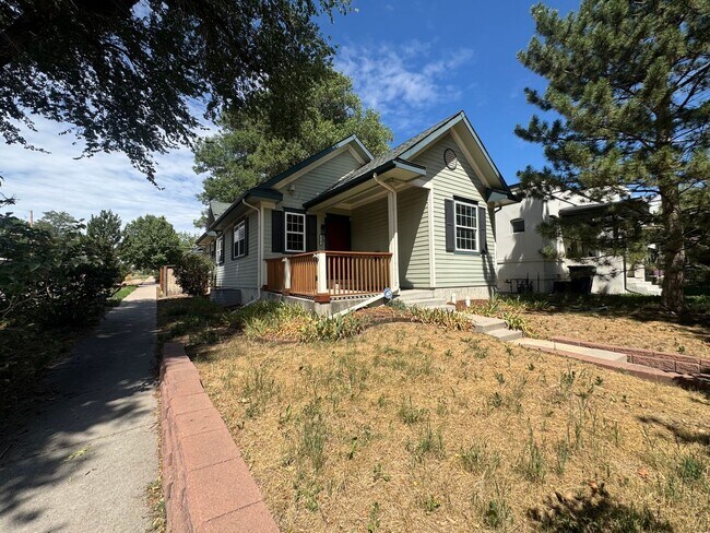 Building Photo - Spacious 4-Bedroom Home Near Sloan's Lake & Broncos Stadium