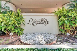 Building Photo - 5757 Collins Ave