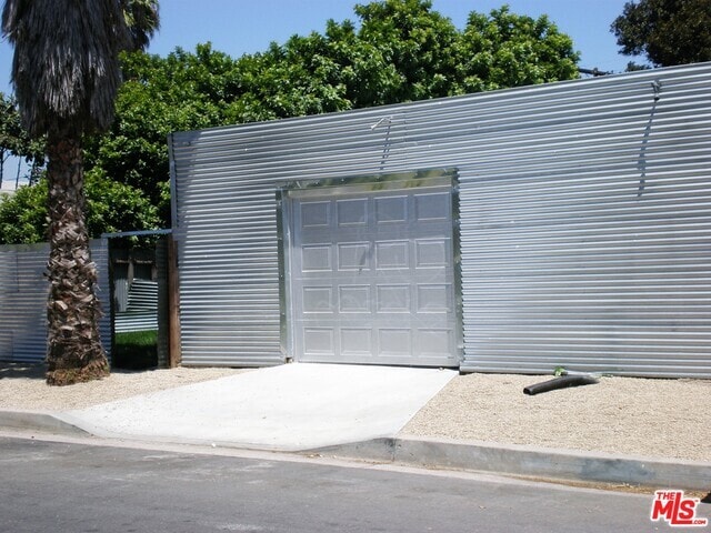 Building Photo - 2974 Glendale Blvd