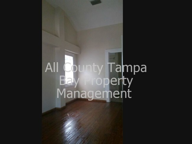 Foto del edificio - 2830 N Elmore Ave