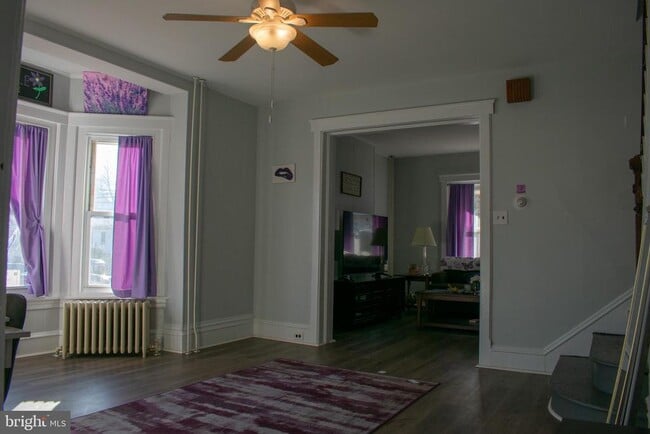 Foto del edificio - 605 Bridge St