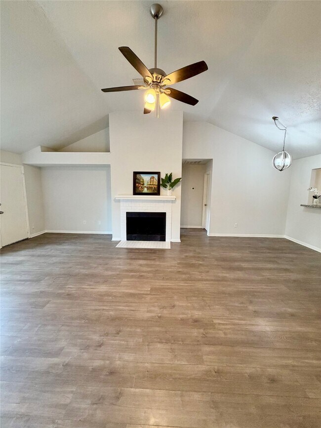 Building Photo - 19114 Indian Grass Dr