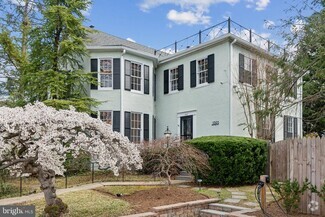 Building Photo - 5305 Saratoga Ave