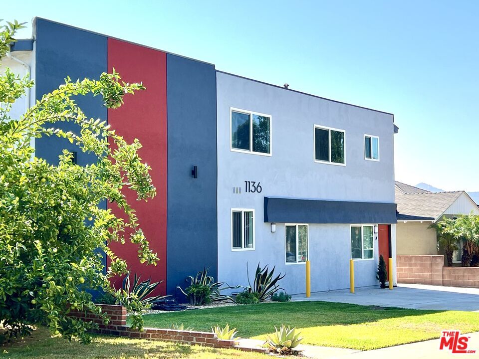 Primary Photo - 1136 Spazier Ave