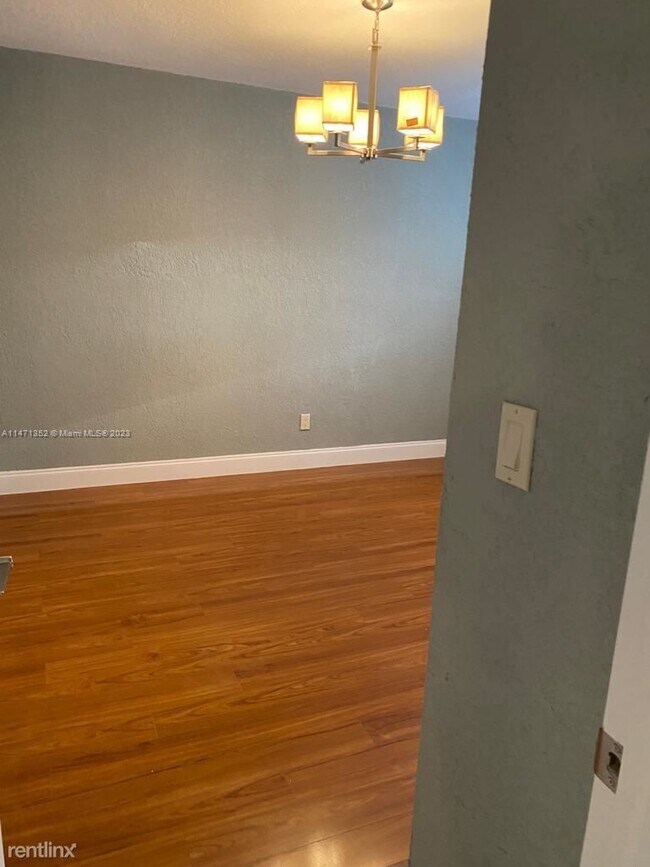 Building Photo - 3 br, 2 bath House - 5717 Mayo St