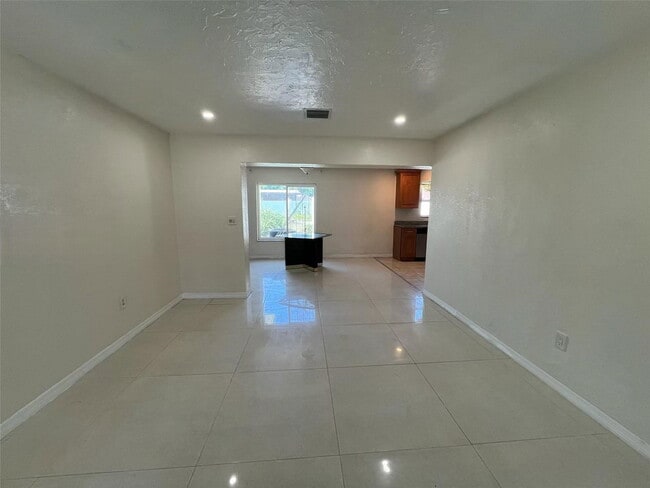 Photo - 7531 Shalimar Street, Miramar, FL 33023 - 4 BR 2 BA single-family home