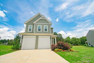 Building Photo - 131 Cayden Pl