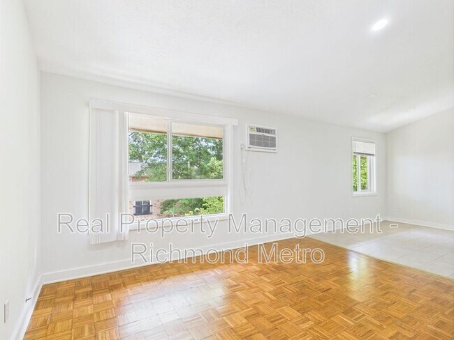 Foto del edificio - 3204 Midlothian Tpke