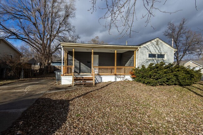 Foto del edificio - A Great 3BD/1BA Home That Has Been Recentl...