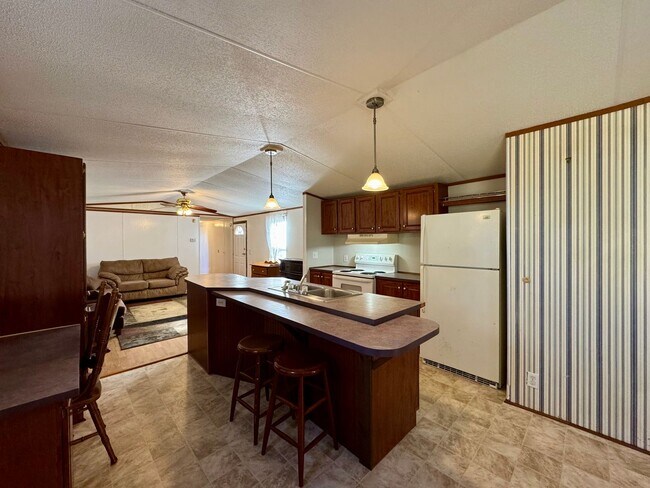 Foto del edificio - 5167 Jefferson St