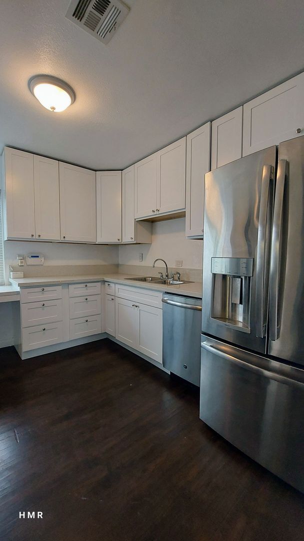 Building Photo - Beautiful home in Chino