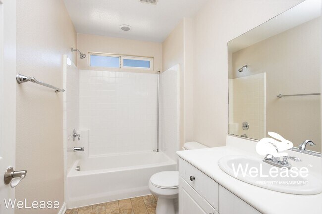 Building Photo - 5 br, 4 bath House - 35177 Via Laguna