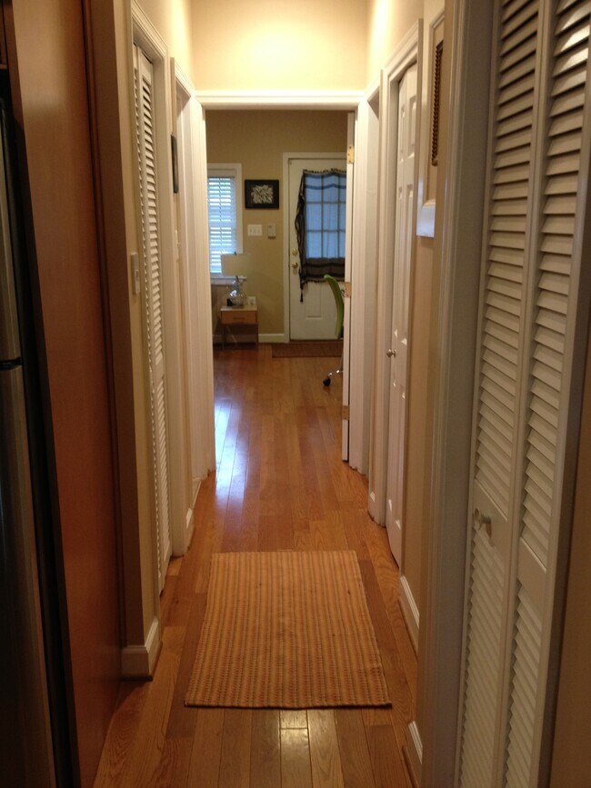 Foto del edificio - 1515 Constitution Ave NE