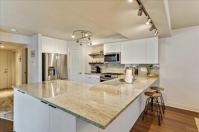 Foto del edificio - 9412 Purple Lilac Ln