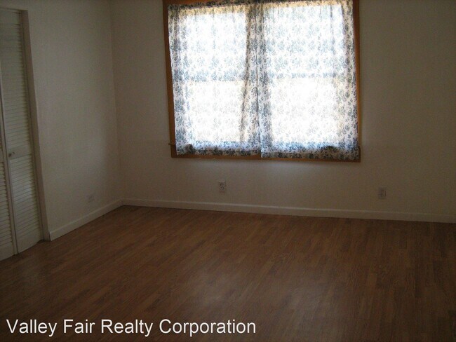 Building Photo - 2 br, 1.5 bath House - 6592 S GEORGE WASHI...