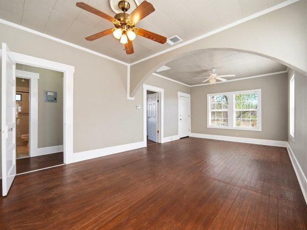 Foto del edificio - 837 Westfall Ave