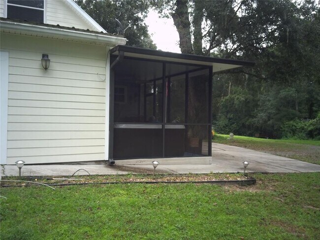 Foto del edificio - 34925 Prospect Rd