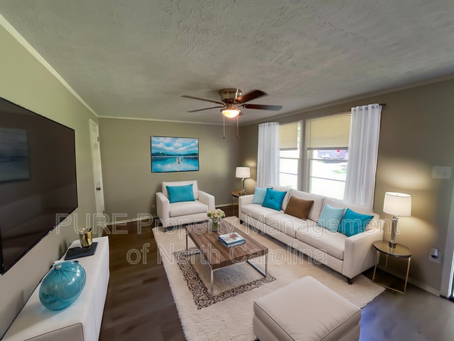 Foto del edificio - 3515 Julia Ct