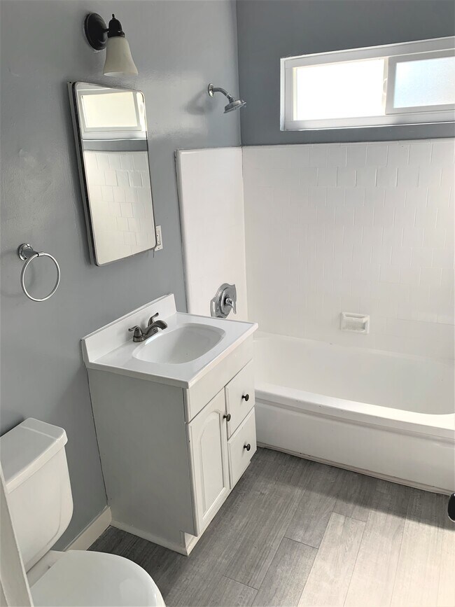 11565 Erwin St Unit 1, North Hollywood, CA 91606 Apartments in North