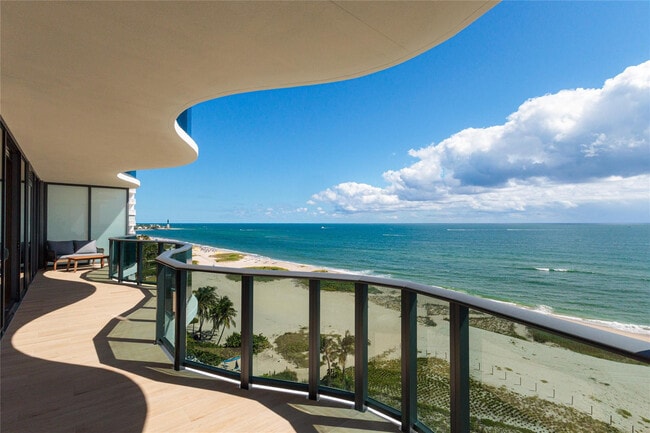 Foto del edificio - 900 N Ocean Blvd