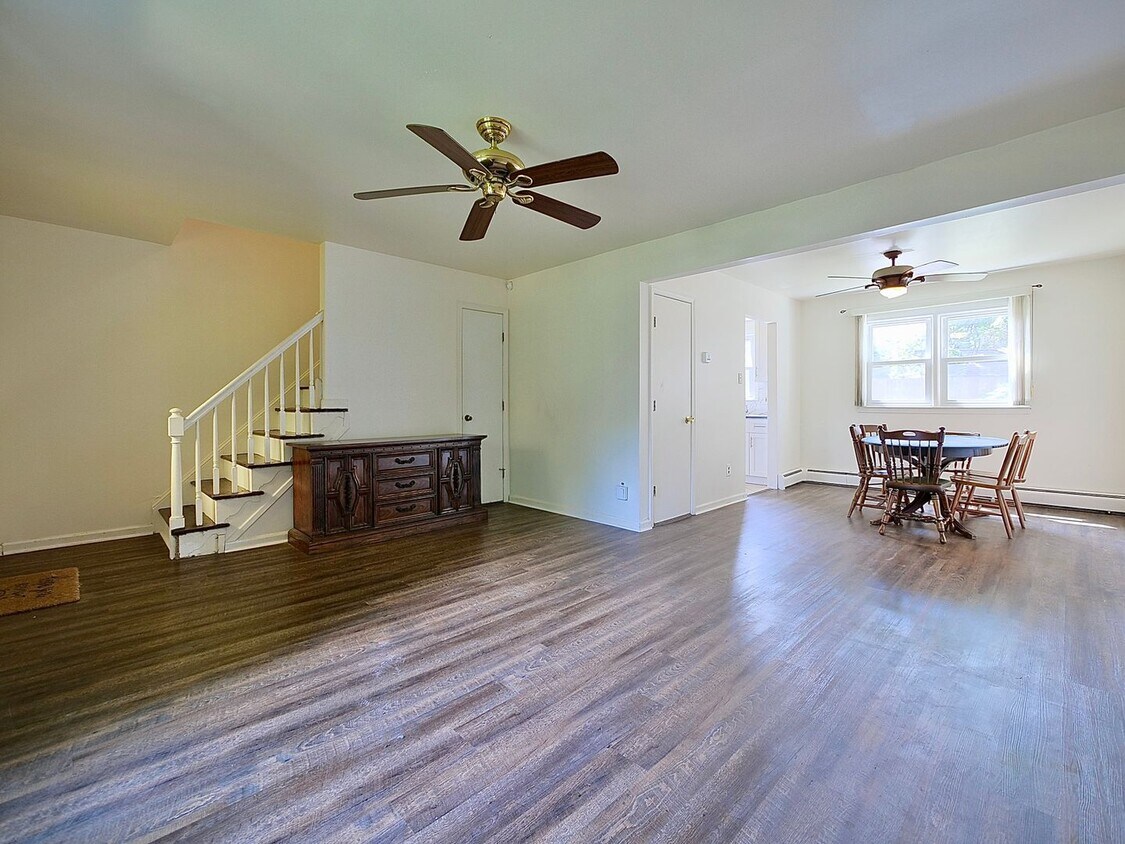 Primary Photo - Charming 4 Bed, 2.5 Bath Home in Conshohoc...