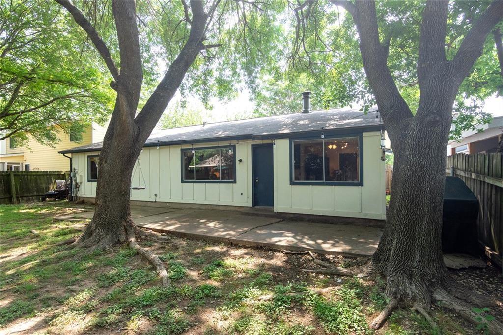 Foto del edificio - 10518 School House Ln