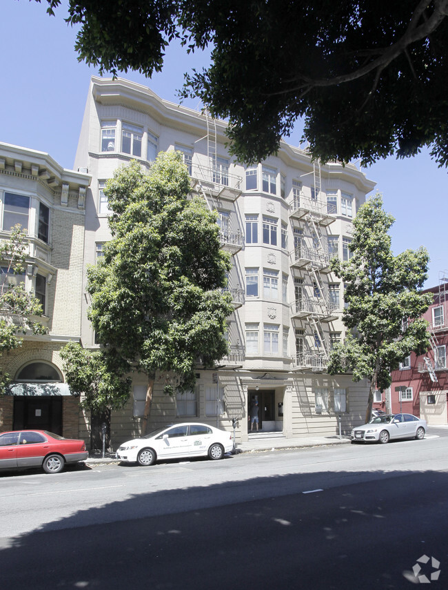 Building Photo - Apartments on Gough