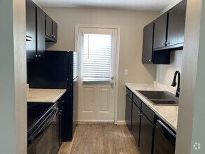 Building Photo - 2610 Crisnic Ct