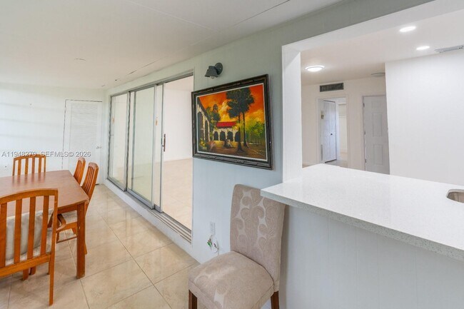 Building Photo - 17252 SW 112th Pl