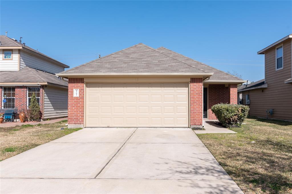 5702 Post Oak Manor Dr, Houston, TX 77085 House Rental in Houston, TX