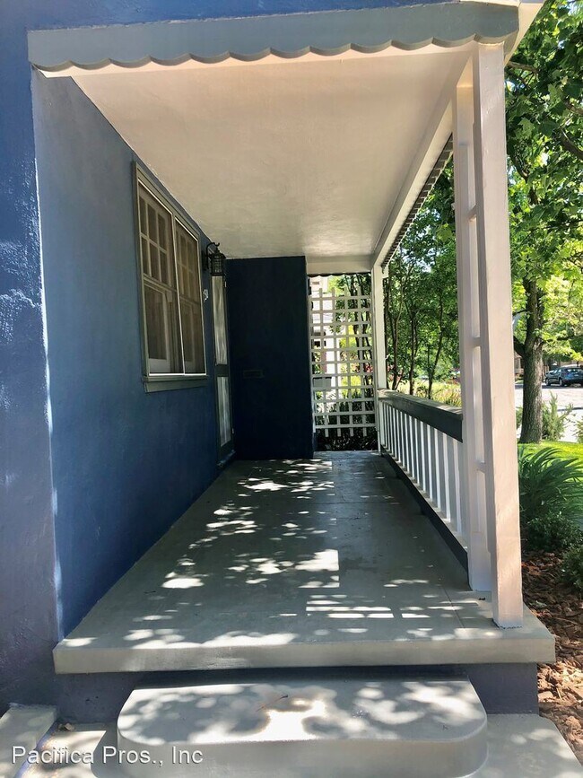 Building Photo - 3 br, 1.5 bath House - 730 41st Street