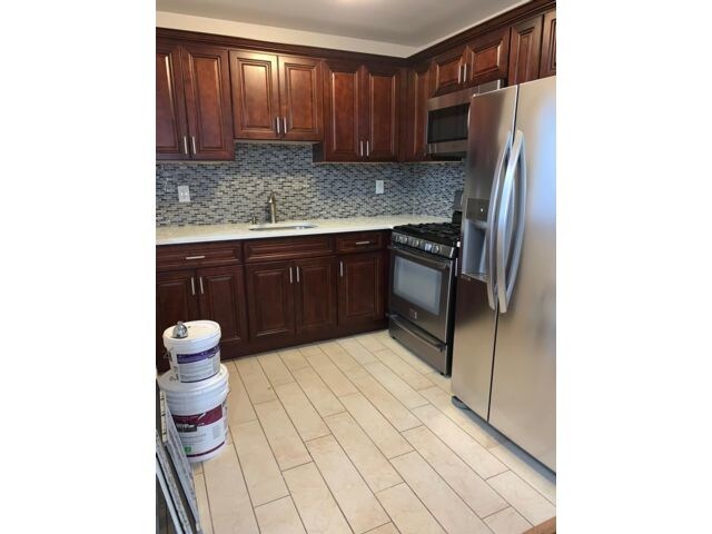 Foto principal - 1744 Lacombe Ave