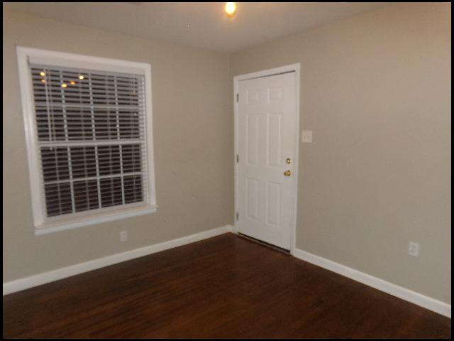 Foto del edificio - 1720 W 19th St