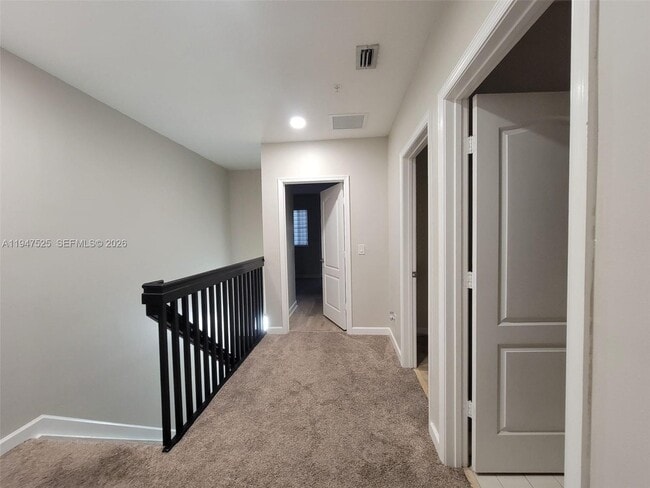 Foto del edificio - 2636 SW 81st Terrace